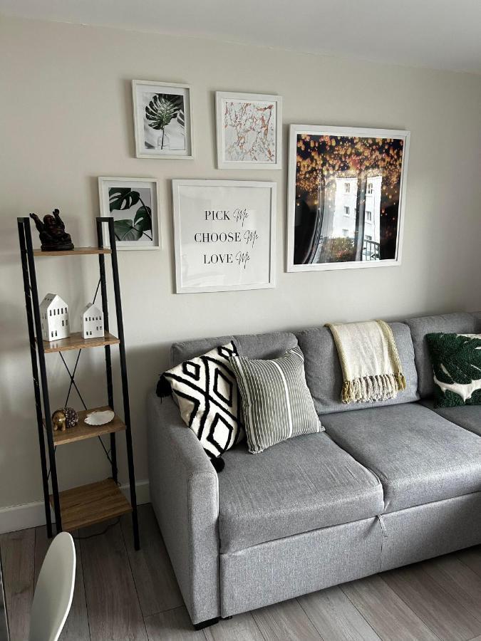 Entire Modern Apartment In Oban With Balcony ภายนอก รูปภาพ